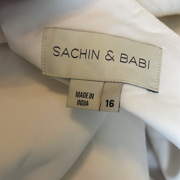 Sachin & Babi Women's White Dress - Picture 7 of 7